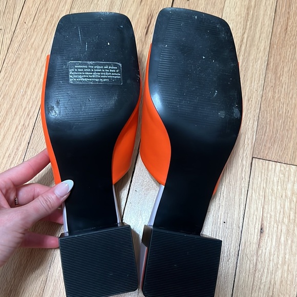 Colorblock Mules - Picture 4 of 5